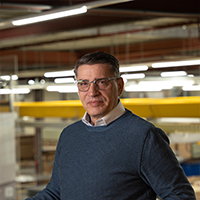 Daniel Stier d-block w-100