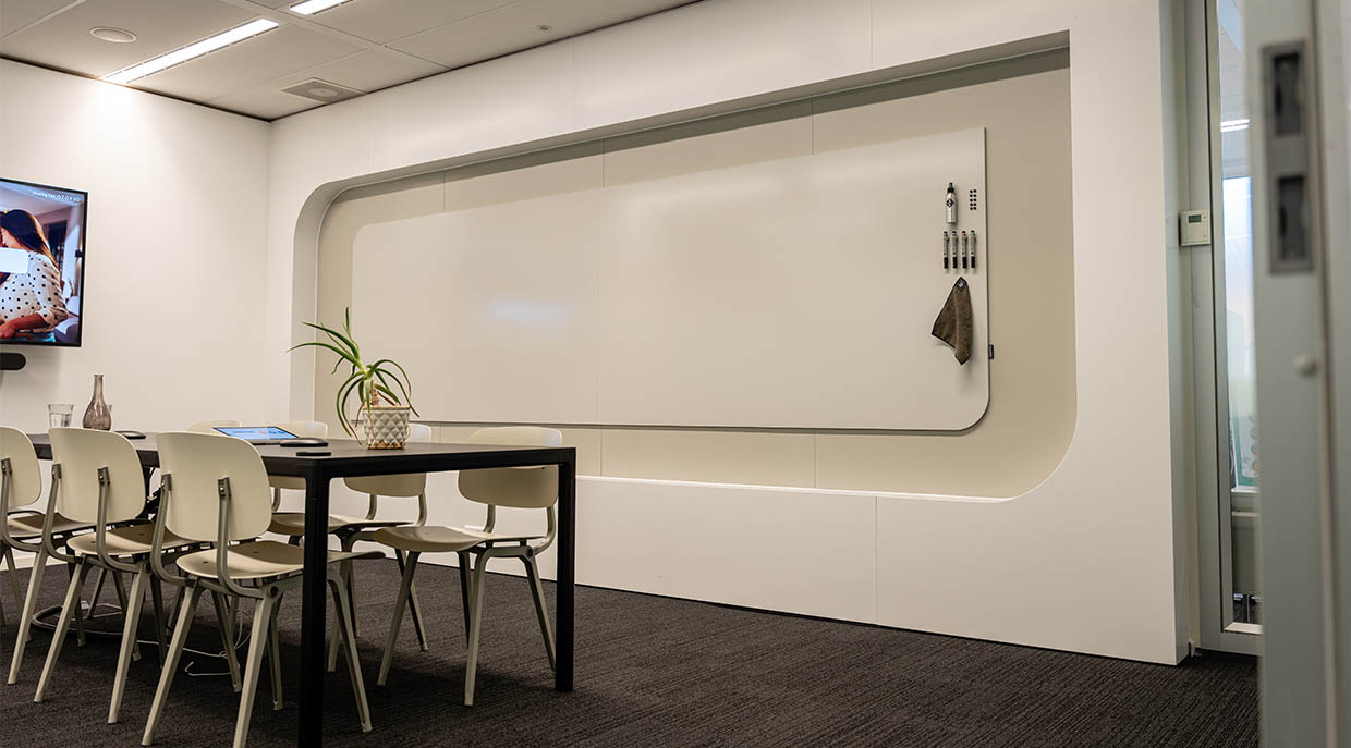 whiteboard walls, Curve Wall, Sharp Wall, Satin Stone, ceramic steel whiteboard, custom Curve Wall, integrated whiteboard, office interior, Adyen project, Chameleon whiteboards, writing solutions office, workplace design