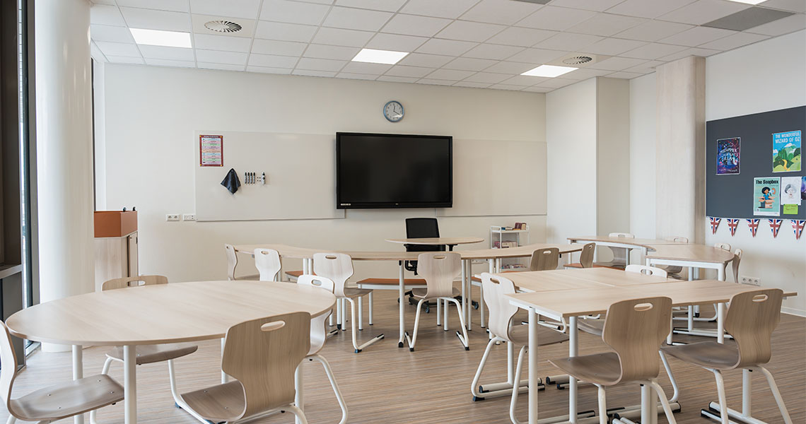 Large classroom whiteboard installed in a lecture hall or teaching space